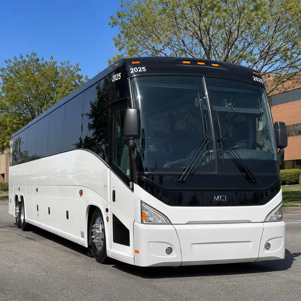 dallas charter bus rental fleet
