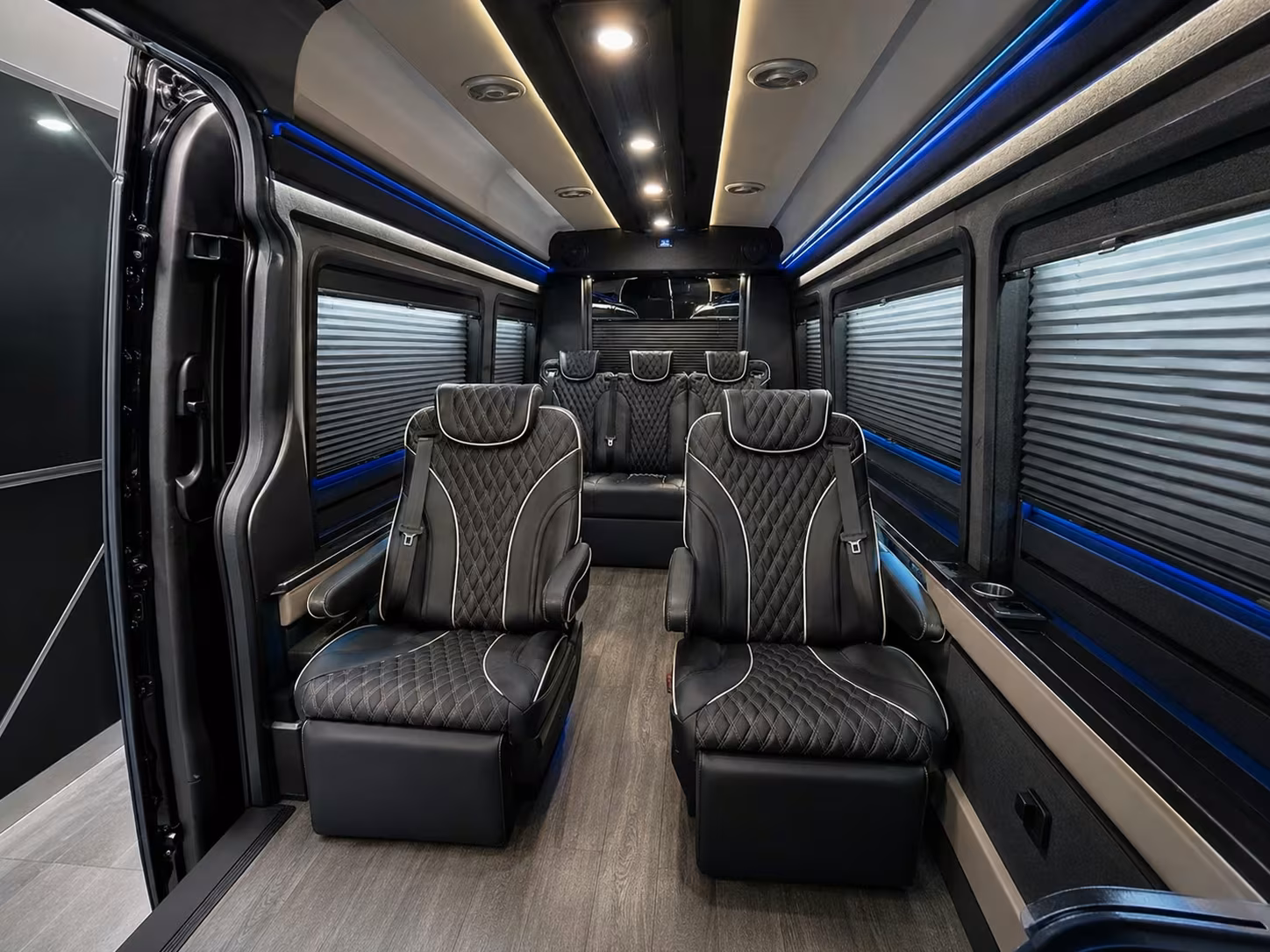 dallas convention shuttle bus rentals from dfw and love field