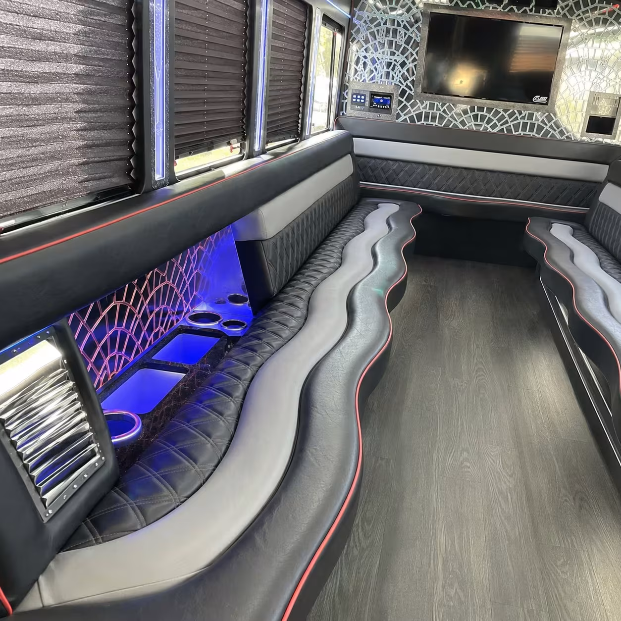dallas prom party bus rentals from uptown to your venue
